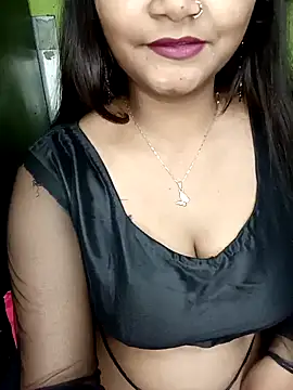 Snapshot of NOTY-LOVE-05 chatting on 01/21/25, 03:21 NOTY-LOVE-05 online show from 01/21/25, 03:21