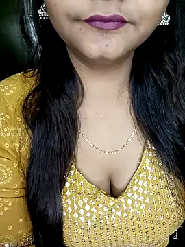 Snapshot of NOTY-LOVE-05 chatting on 02/26/25, 03:30 NOTY-LOVE-05 online show from 02/26/25, 03:30