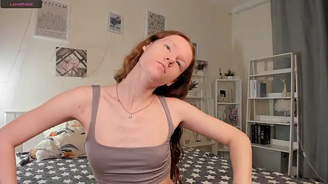 ZaraBluitt online show from 11/18/25, 08:41