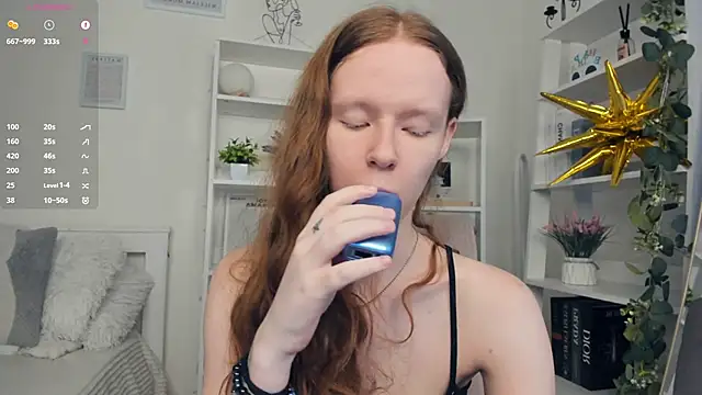 Snapshot of ZaraBluitt chatting on 06/14/26, 08:49 ZaraBluitt online show from 06/14/26, 08:49