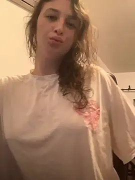 lolippp666 online show from 02/06/25, 10:32