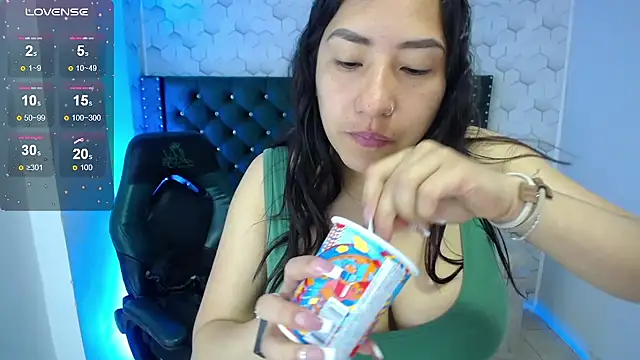 Sofi hot 4m online show from 10/22/25, 03:23