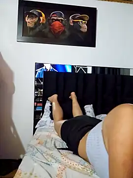 Sofi hot 4m online show from 11/09/25, 01:15