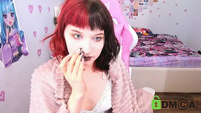 ElizaNik  online show from 01/04/25, 04:33