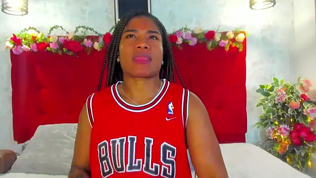 SilvannaFit online show from 11/11/25, 11:54