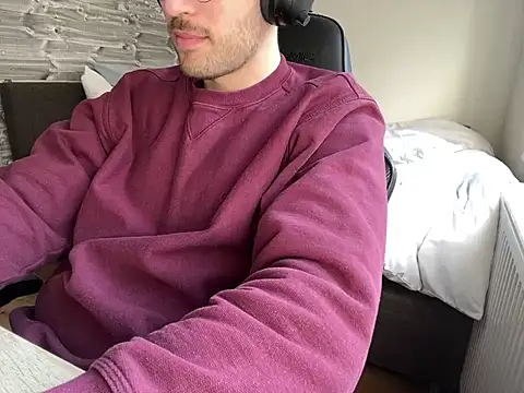 Snapshot of taallguyy_196 chatting on 03/16/25, 02:55 taallguyy 196 online show from 03/16/25, 02:55