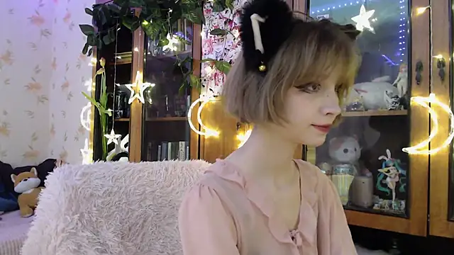 cloudgirrl online show from 03/12/25, 05:28