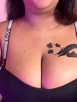 wildestcouplee online show from 12/19/25, 06:59