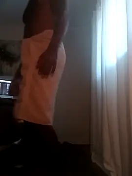 Melaneighted online show from 04/07/26, 03:34