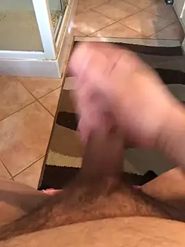 Snapshot of Polipo85 chatting on 03/10/25, 02:37 Polipo85 online show from 03/10/25, 02:37