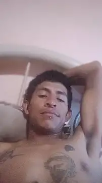 carloshot31 online show from 05/12/26, 07:05