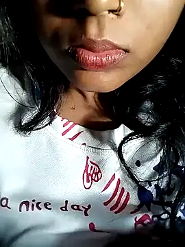 Shivani Tivari online show from 01/19/25, 10:17