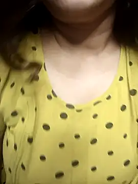 Sneha gril online show from 11/11/25, 01:55