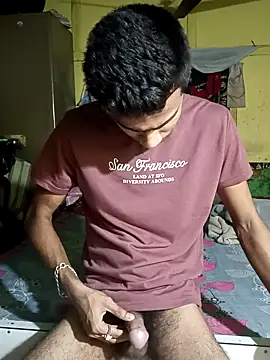 Snapshot of Skinny_Bigass_23 chatting on 03/05/25, 06:01 Skinny Bigass 23 online show from 03/05/25, 06:01