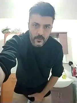 hot man eray online show from 11/06/25, 07:15