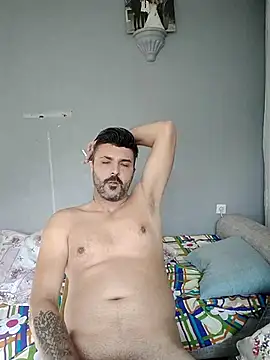 hot man eray online show from 11/13/25, 08:35