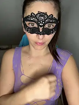 Snapshot of LeMagique- chatting on 03/20/25, 08:51 LeMagique- online show from 03/20/25, 08:51