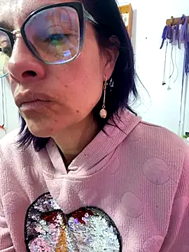 Goddess-Love- online show from 11/18/25, 09:14