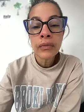 Goddess-Love- online show from 04/20/26, 12:19