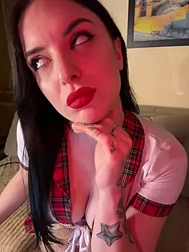 lunabarandi online show from 12/17/24, 09:28