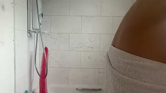 blairbella online show from 11/12/25, 09:32