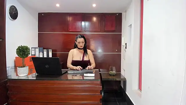 Valery Diamond online show from 07/12/26, 11:07