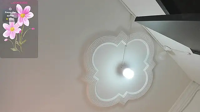 ariana crazzy online show from 12/13/24, 10:23