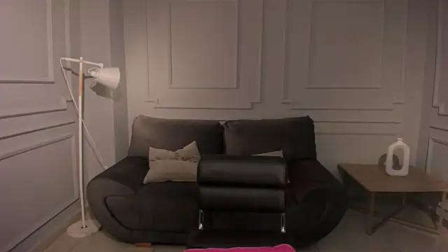 AlinaKravitz online show from 02/11/25, 11:54