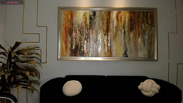 AlinaKravitz online show from 11/04/25, 11:20