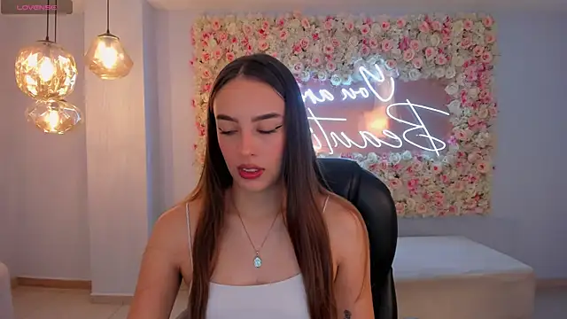 KaiaFerreira online show from 03/17/25, 12:14