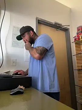 Snapshot of jr91esl chatting on 02/01/25, 09:08 jr91esl online show from 02/01/25, 09:08