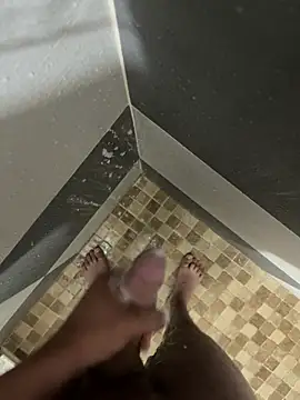 mylovetr1 online show from 02/12/25, 05:47