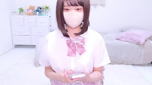 Snapshot of aki_zzz chatting on 12/08/24, 11:14 aki zzz online show from 12/08/24, 11:14