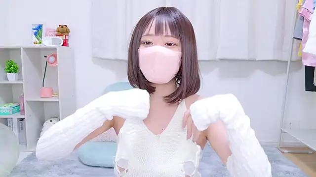 Snapshot of aki_zzz chatting on 01/03/25, 05:28 aki zzz online show from 01/03/25, 05:28