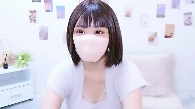 Snapshot of aki_zzz chatting on 10/06/25, 05:49 aki zzz online show from 10/06/25, 05:49