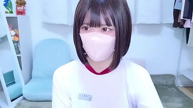 Snapshot of aki_zzz chatting on 10/08/25, 11:35 aki zzz online show from 10/08/25, 11:35