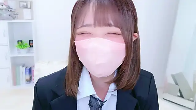 Snapshot of aki_zzz chatting on 08/07/26, 05:48 aki zzz online show from 08/07/26, 05:48