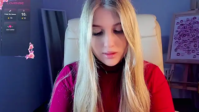 Snapshot of Evacadooo chatting on 03/16/25, 02:53 Evacadooo online show from 03/16/25, 02:53