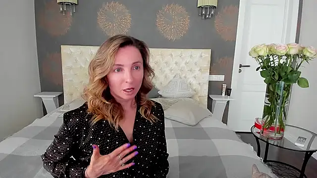 AllisonWilliams online show from 06/15/26, 02:52