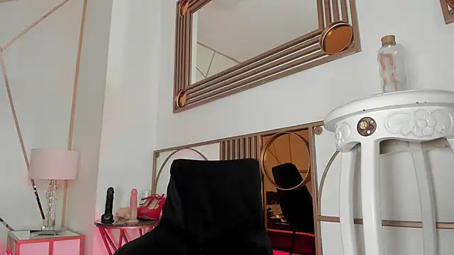 Charlie Doll online show from 03/06/25, 08:52