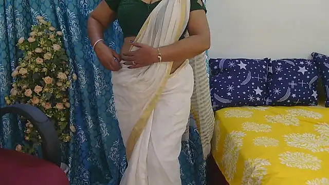 Snapshot of indian_anu_mallu chatting on 07/06/26, 03:03 indian anu mallu online show from 07/06/26, 03:03