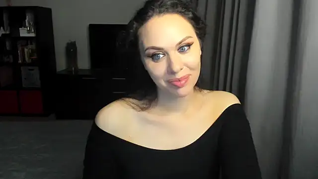 MollyCheiz online show from 12/07/24, 03:47