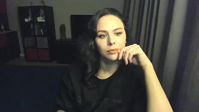 MollyCheiz online show from 01/22/25, 08:06
