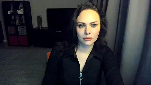 MollyCheiz online show from 02/17/25, 10:25