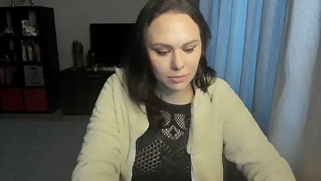 MollyCheiz online show from 01/17/26, 01:05