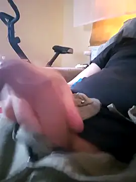 Snapshot of Osmon chatting on 02/13/26, 10:22 Osmon online show from 02/13/26, 10:22