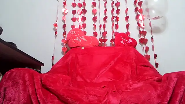 kisandgioni online show from 02/05/25, 12:38