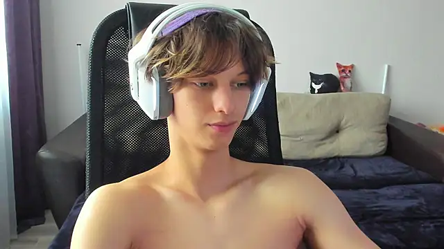 Snapshot of Ostin_meow chatting on 09/28/25, 06:19 Ostin meow online show from 09/28/25, 06:19