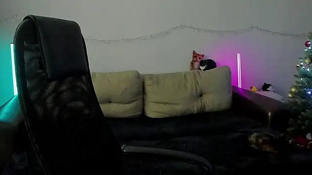 Ostin meow online show from 12/22/25, 05:26