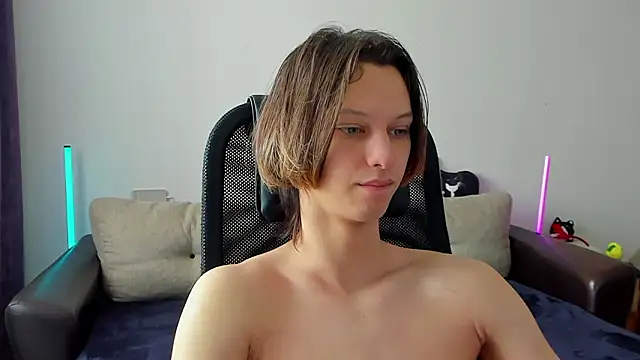 Ostin meow online show from 03/11/26, 06:41